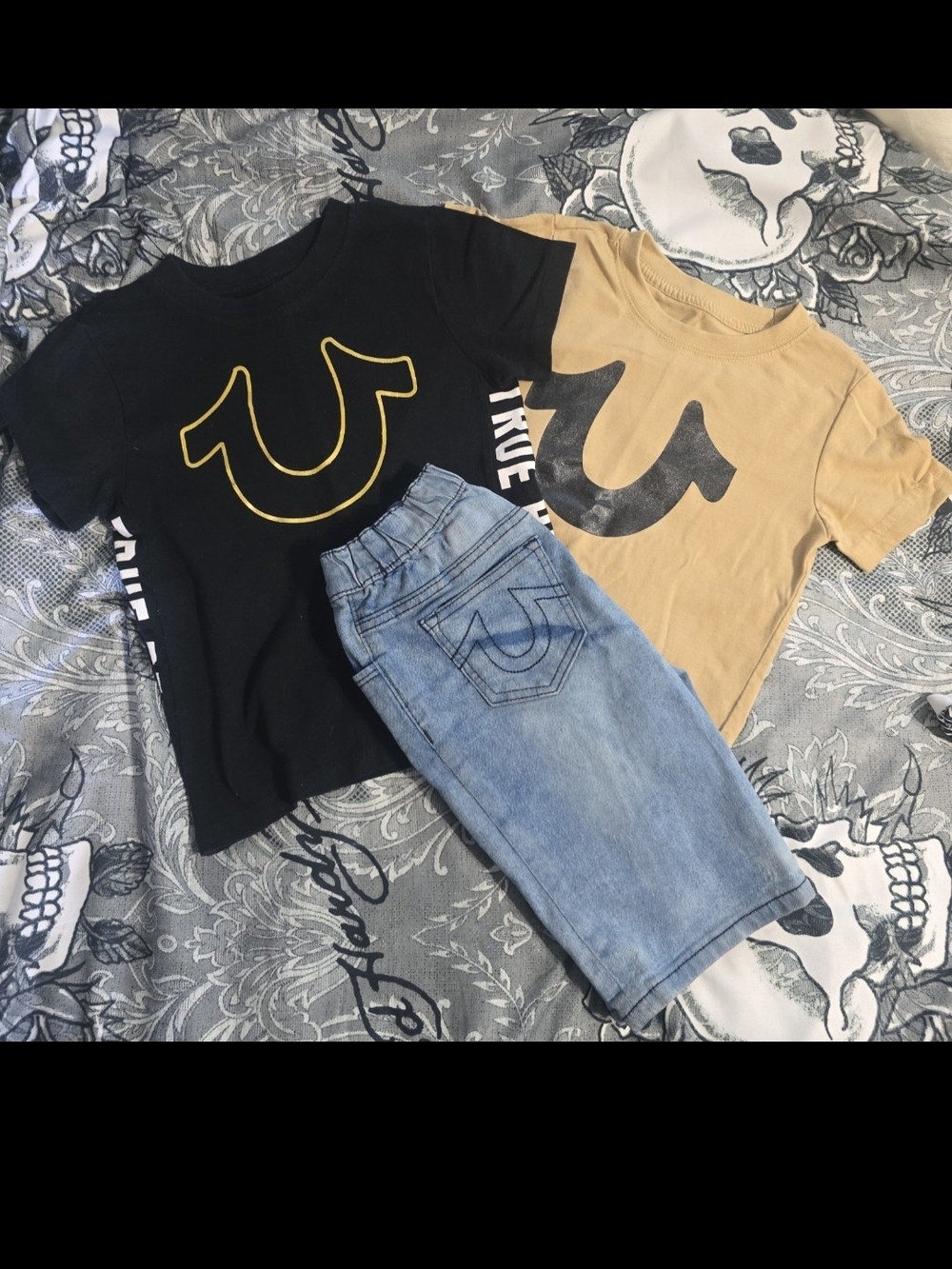 Boys TRUE RELIGION BUNDLE